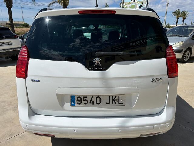 PEUGEOT 5008 STYLE 1.6 HDI AUTO SPANISH LHD IN SPAIN 91000 MILES 7 SEATS 2015